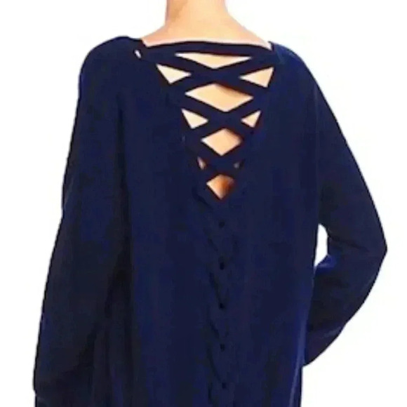 AQUA Cashmere Lace-Up Back V-neck Sweater Black Size XS - Picture 10 of 10